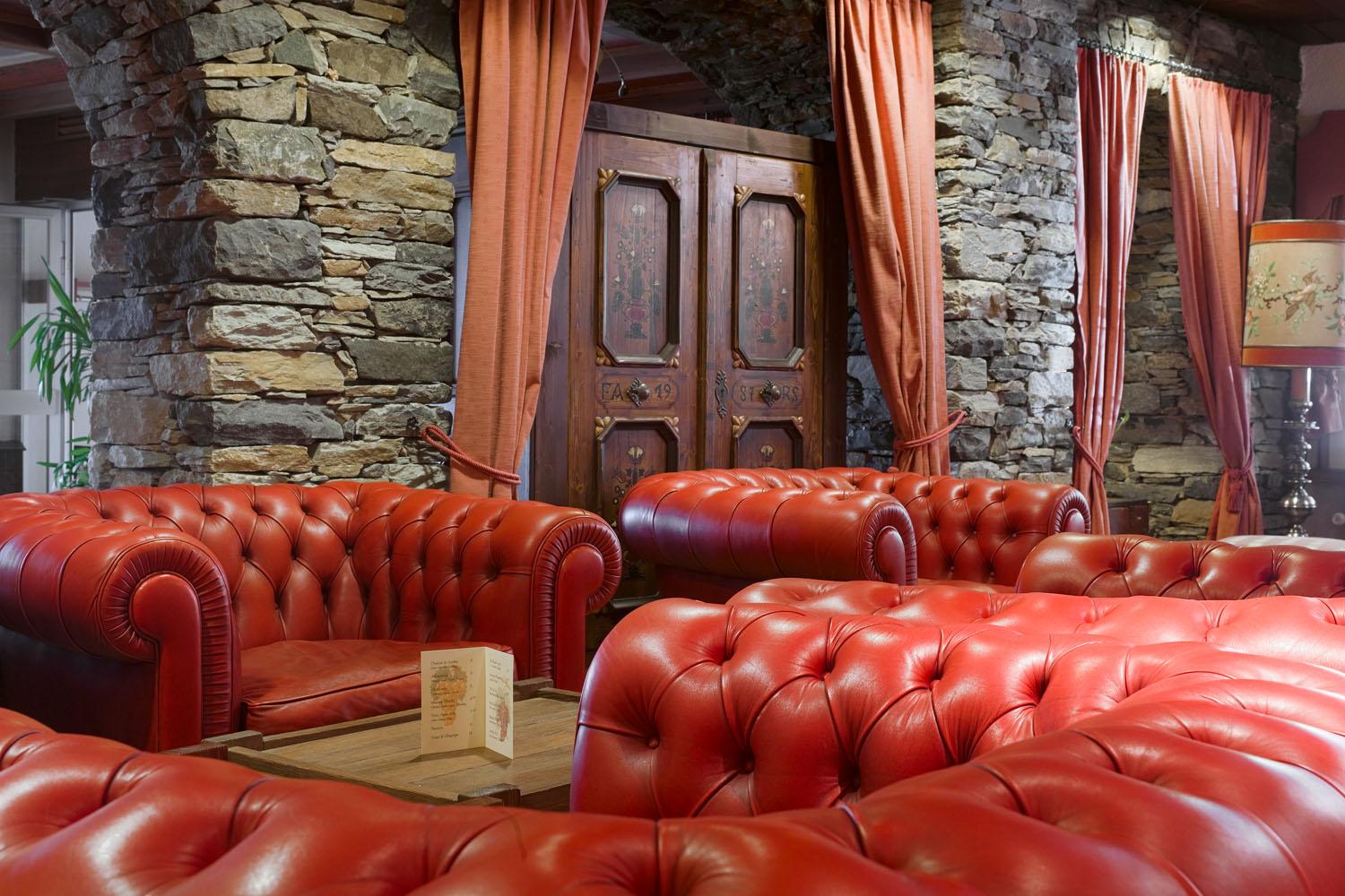 Hotel-Restaurant Le Mont Paisible, 克莱恩 蒙塔纳 外观 照片