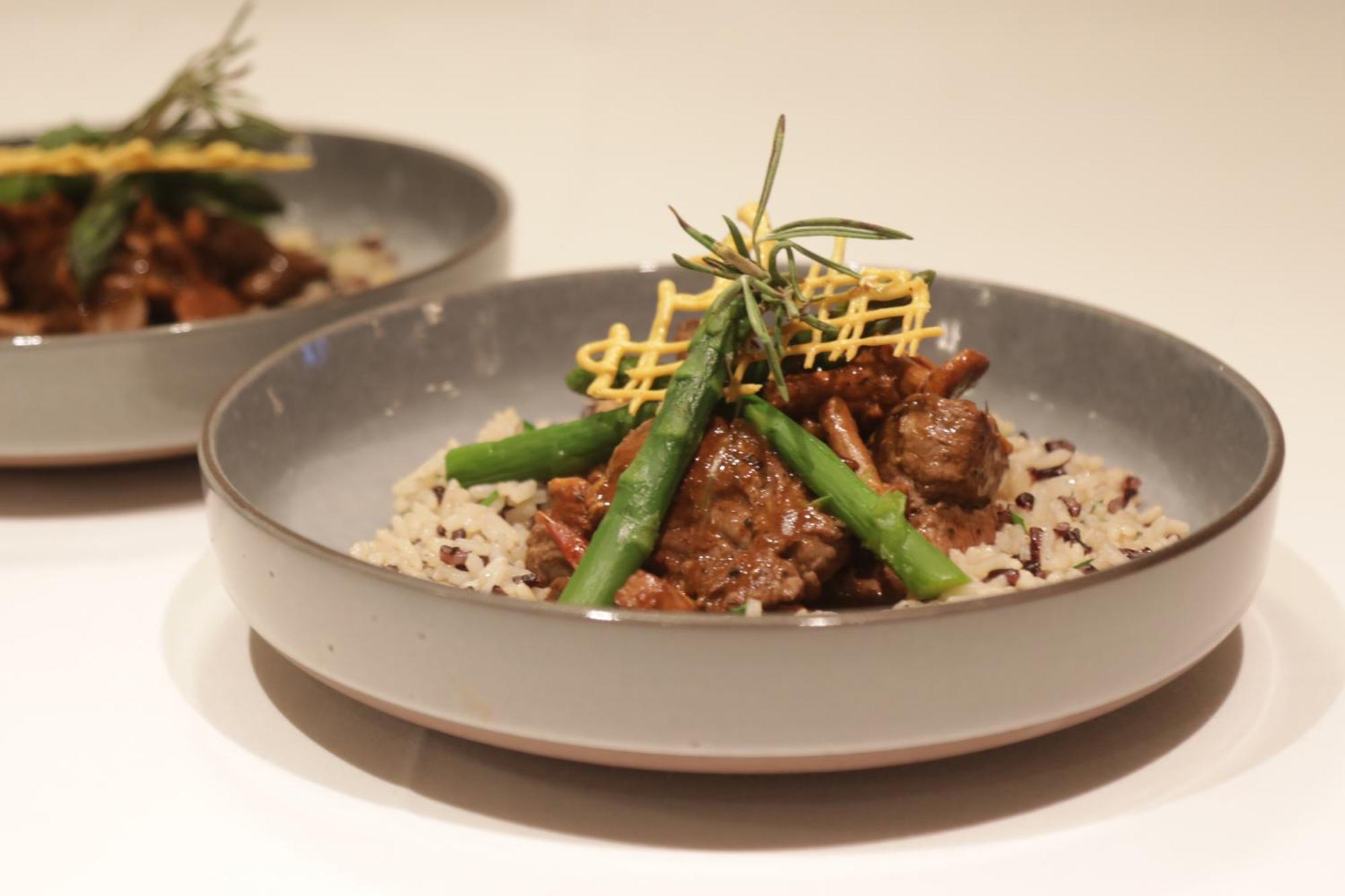 Hotel-Restaurant Le Mont Paisible, 克莱恩 蒙塔纳 外观 照片