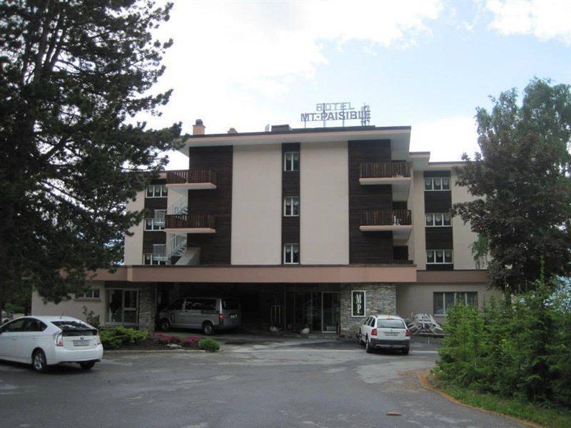 Hotel-Restaurant Le Mont Paisible, 克莱恩 蒙塔纳 外观 照片